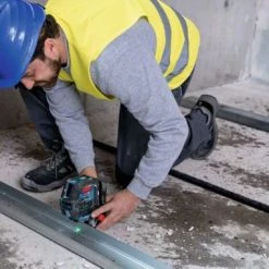 Laser à lignes croisées Bosch 0601066M02 / GLL 2-50 G 8 Laser à lignes croisées Bosch 0601066M02 / GLL 2-50 G -Mesureurs Soldes Magasin 4ea9e3f81f58de138441f820f7735f74